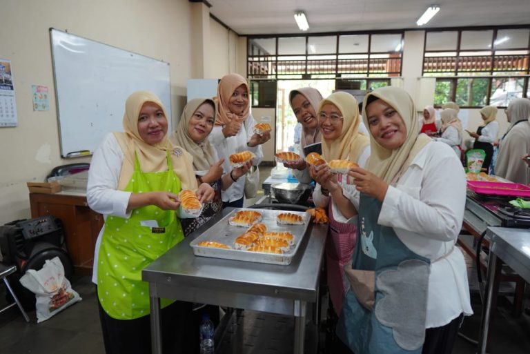 RW 50 dan 51 Padukuhan Kentungan Adakan Pelatihan Tata Boga, Dorong Pemberdayaan Masyarakat